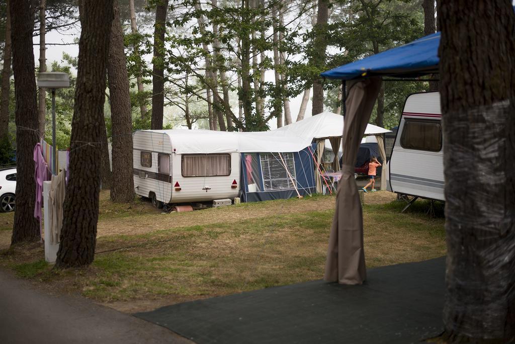 Camping Cachadelos Hotell Sanxenxo Exteriör bild