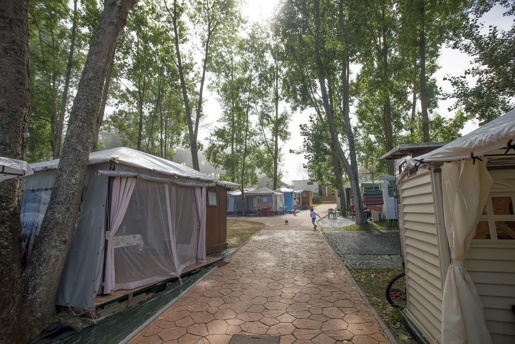 Camping Cachadelos Hotell Sanxenxo Exteriör bild