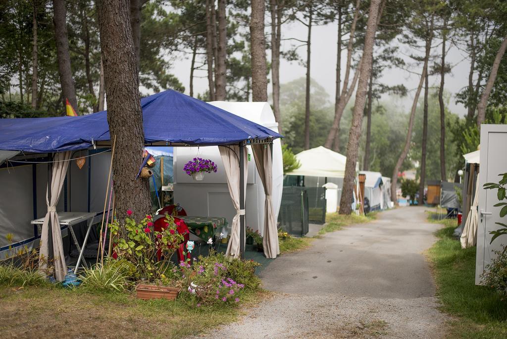 Camping Cachadelos Hotell Sanxenxo Exteriör bild