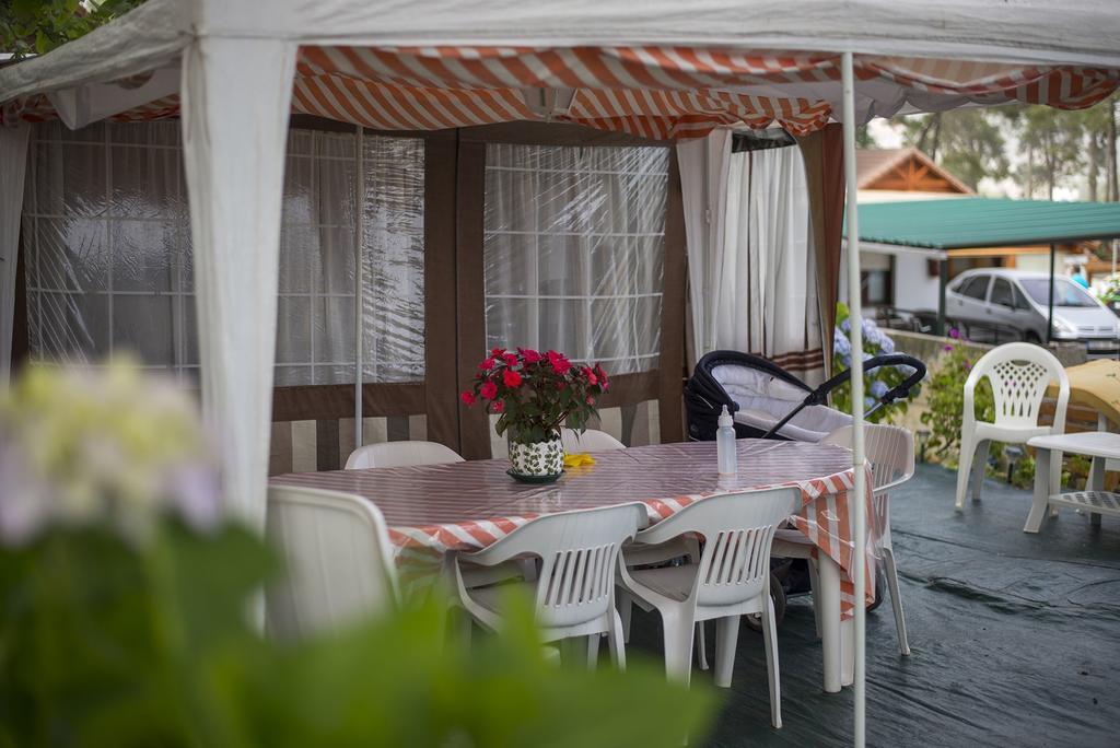 Camping Cachadelos Hotell Sanxenxo Exteriör bild