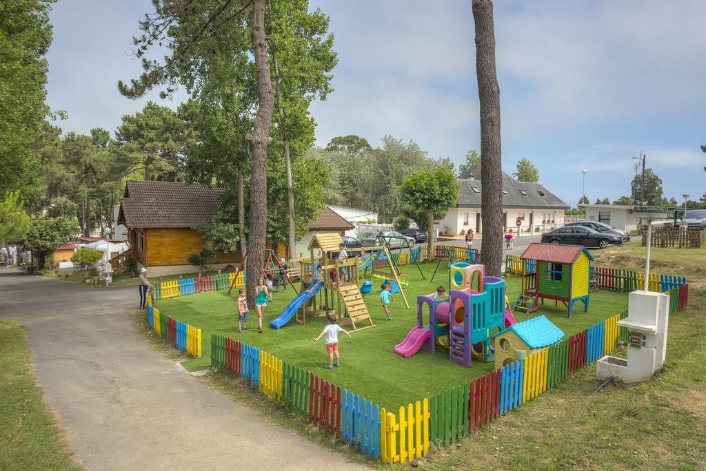 Camping Cachadelos Hotell Sanxenxo Exteriör bild